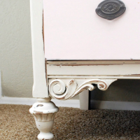 Furniture Makeovers - Classy Clutter