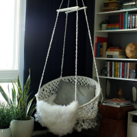 Creating with the Stars Round 1: Macramé hanging chair