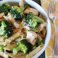 One Pot Chicken, Penne and Broccoli