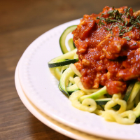 Healthy Recipes:  Zoodles with a Healthy Turkey Meat Sauce