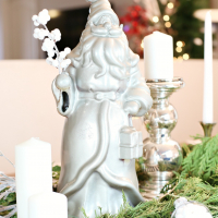 How to refresh old holiday decor