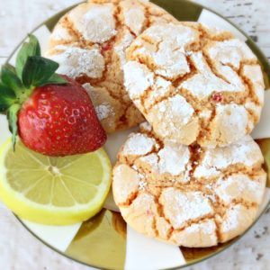 Strawberry Lemonade Cookies