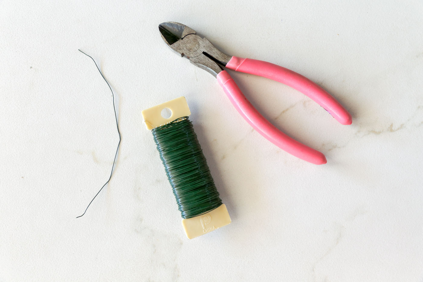 Diy Wall Decor Hoops wire and cutters